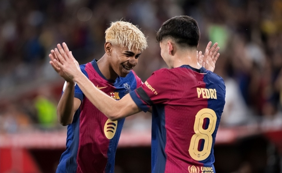 自掏腰包也要来？曝26岁巴西铁腰加盟泰山在即，中场硬度直接升级