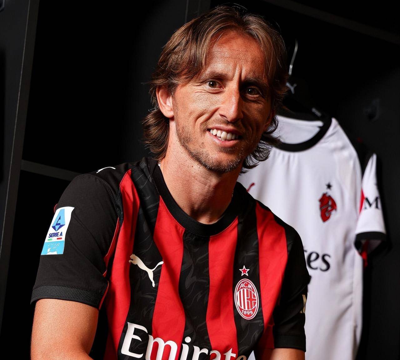 罗哥对梅西的评价可能有一些针对性，但点评曼联就是纯粹客观