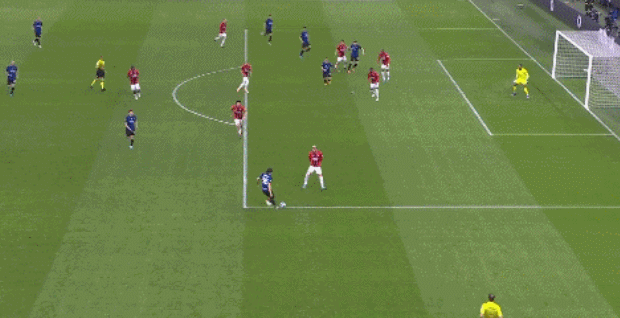 老将强硬打成2+1，全队振奋