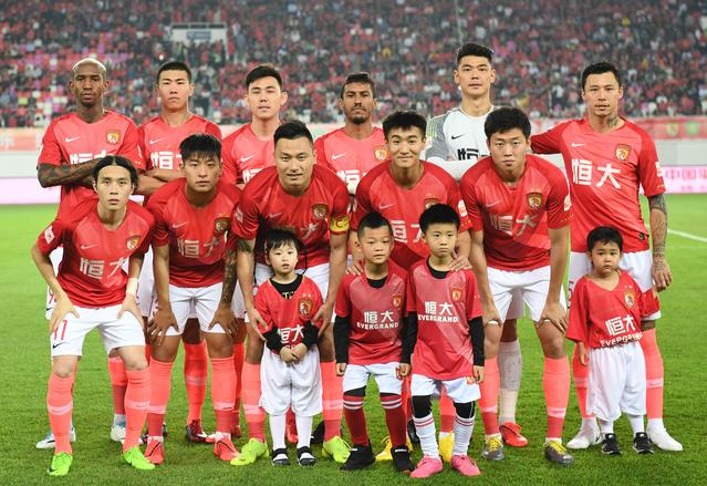 一场0：0让国足新中场核心浮现