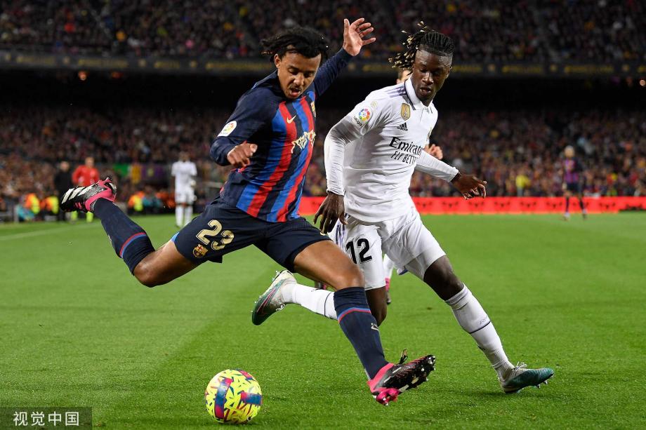 每体：巴萨将在下周签约埃及前锋，形式为租借+选择性买断